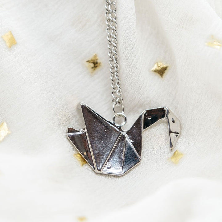 Silver Large Paper Cranes Swan Origami Pigeon Bird Animal Pendant Necklace (Close-up Detail) | The Colourful Aura