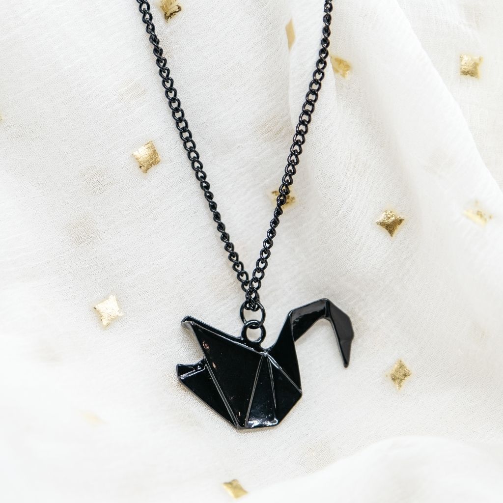 Large Paper Cranes Swan Origami Pigeon Bird Animal Pendant Necklace