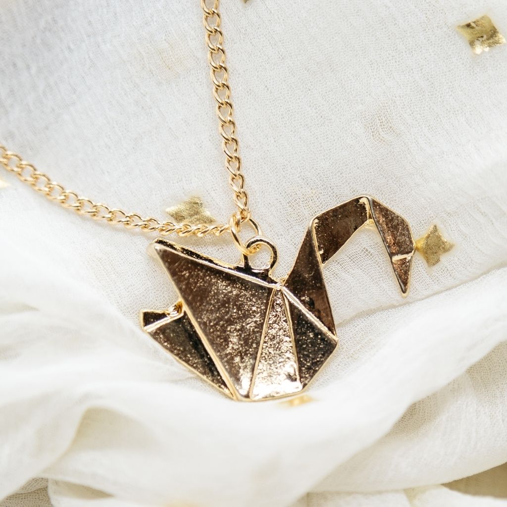 Large Paper Cranes Swan Origami Pigeon Bird Animal Pendant Necklace