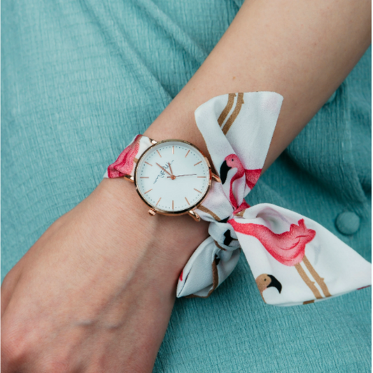 Pink Swan Cloth Wristwatch