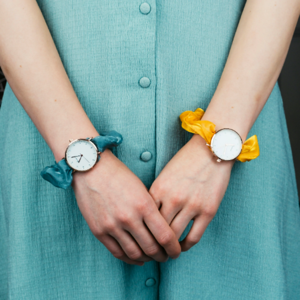 Blue Handmade Colour Women Elastic Strap Bracelet Wristwatch