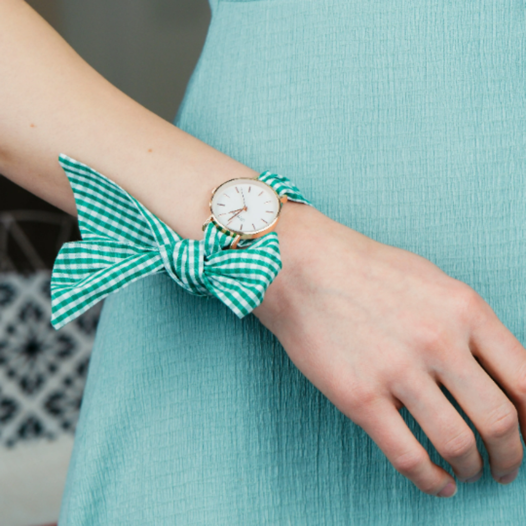 Green plaid Cloth Wristwatch