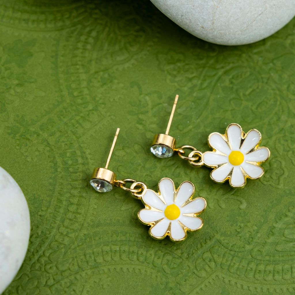 White Daisy Sun Flower Zircon Dangle Drop Summer Floral Handmade Stud Earrings