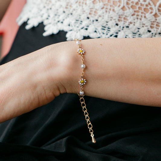 Flower Pearl Charms Bracelet