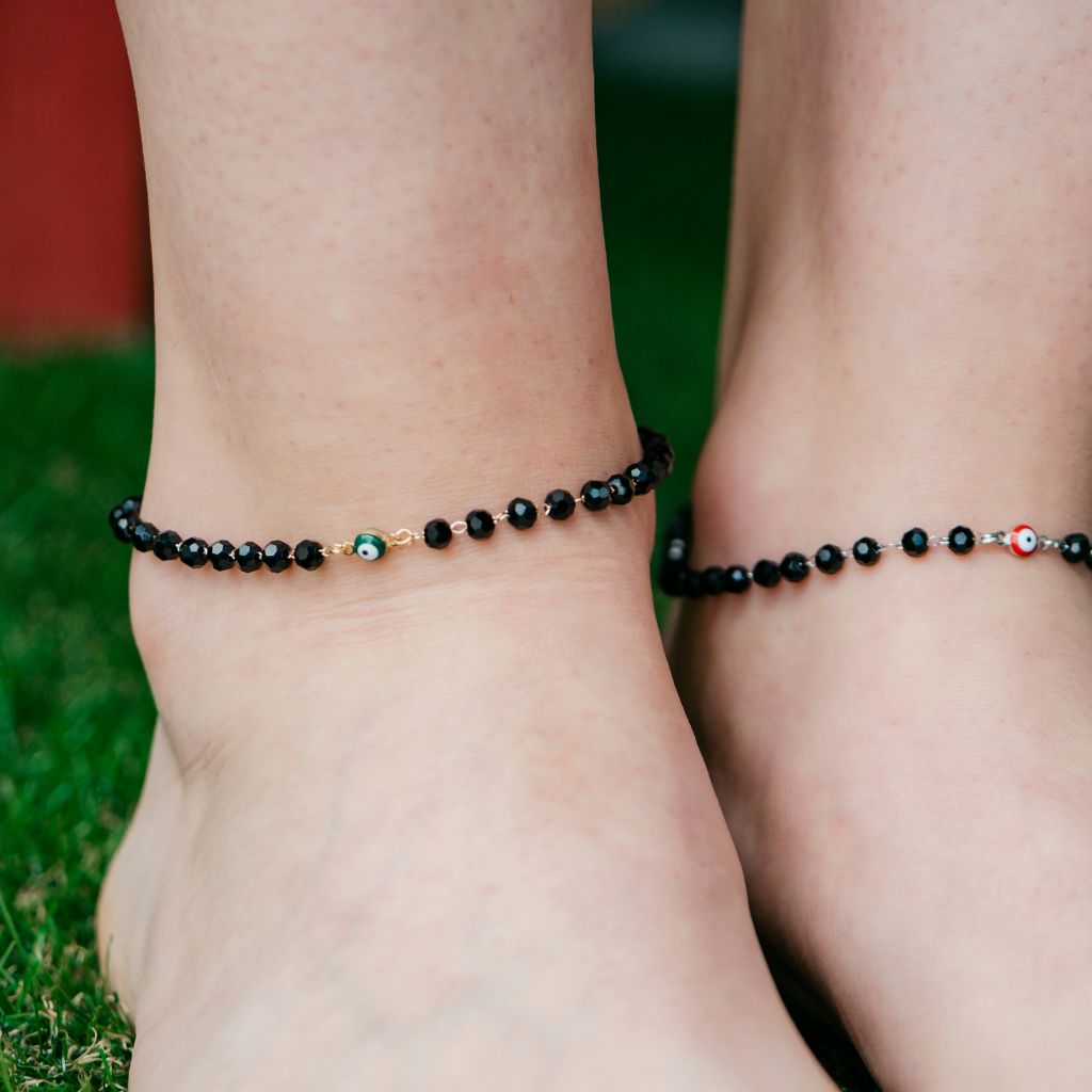 Anklet black online beads