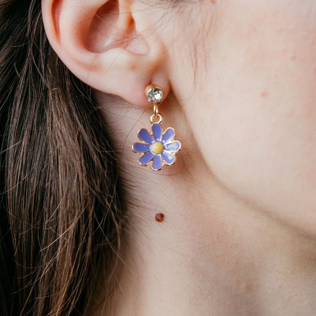 White Daisy Sun Flower Zircon Dangle Drop Summer Floral Handmade Stud Earrings