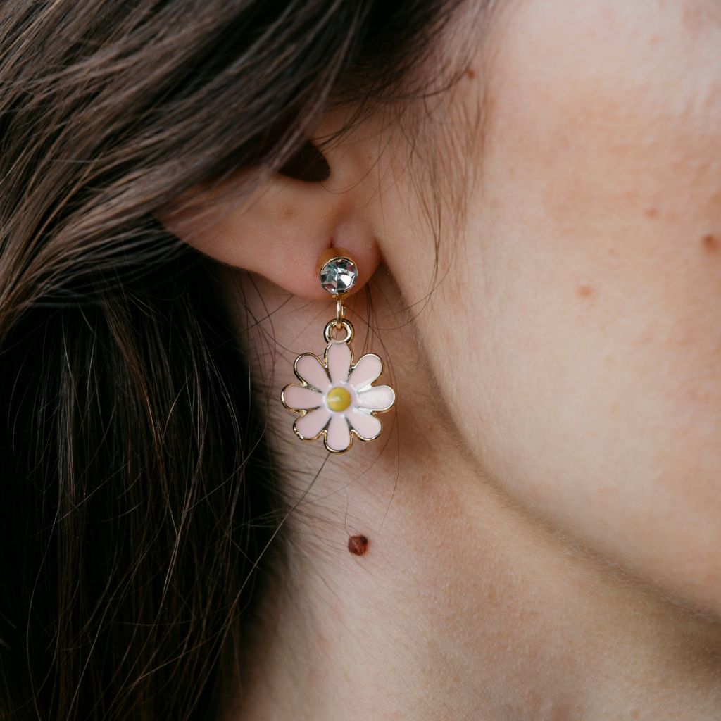 White Daisy Sun Flower Zircon Dangle Drop Summer Floral Handmade Stud Earrings