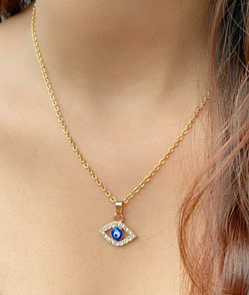 Evil Eye Zircon Minimalist Adjustable Turkish Boho Charm Pendant Necklace (Close-up Detail) | The Colourful Aura