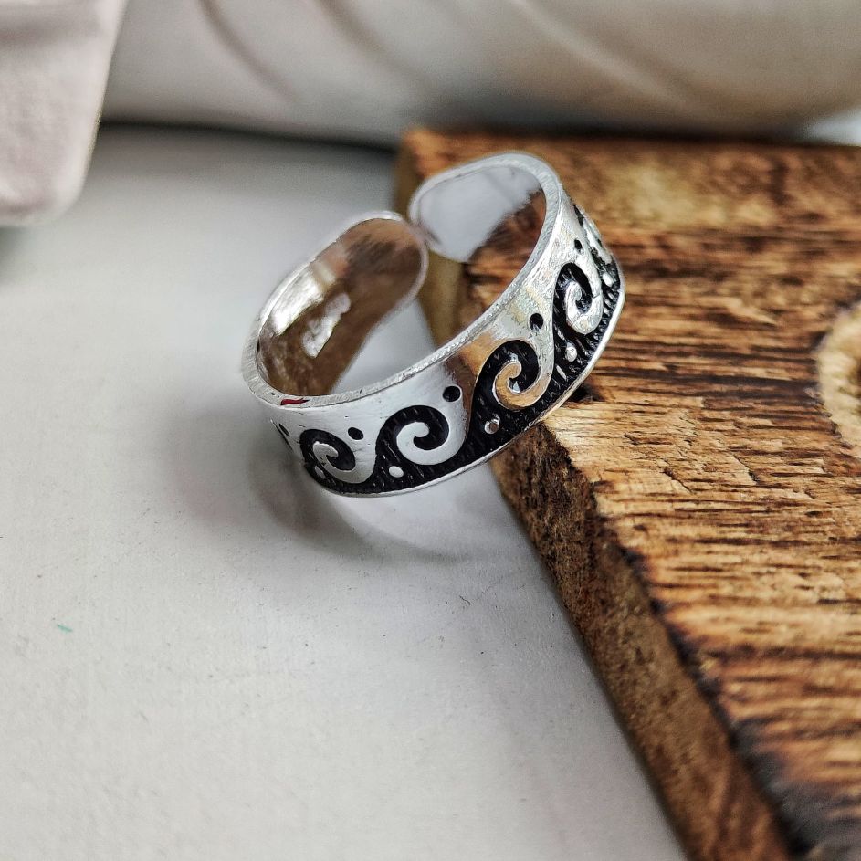 Black & White Designer Ring