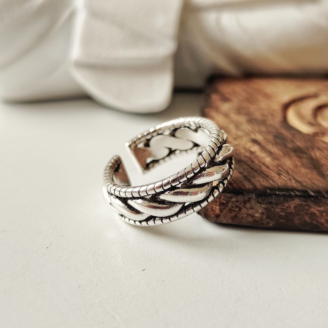 Silver Chain Band Ring