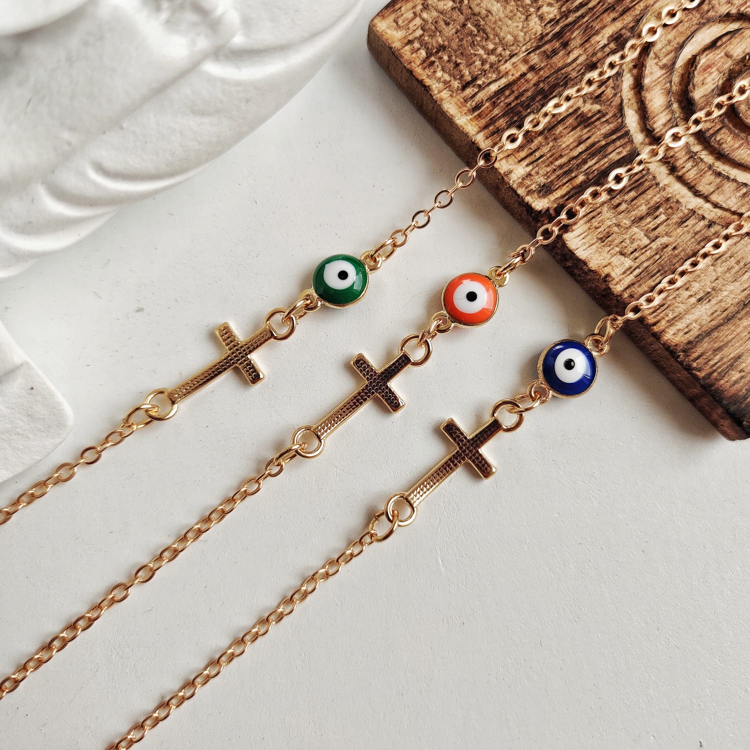 Cross Evil Eye Necklace, made of 925 sterling silver / 18k gold finish with  enamel and zircon | Charming Pendants
