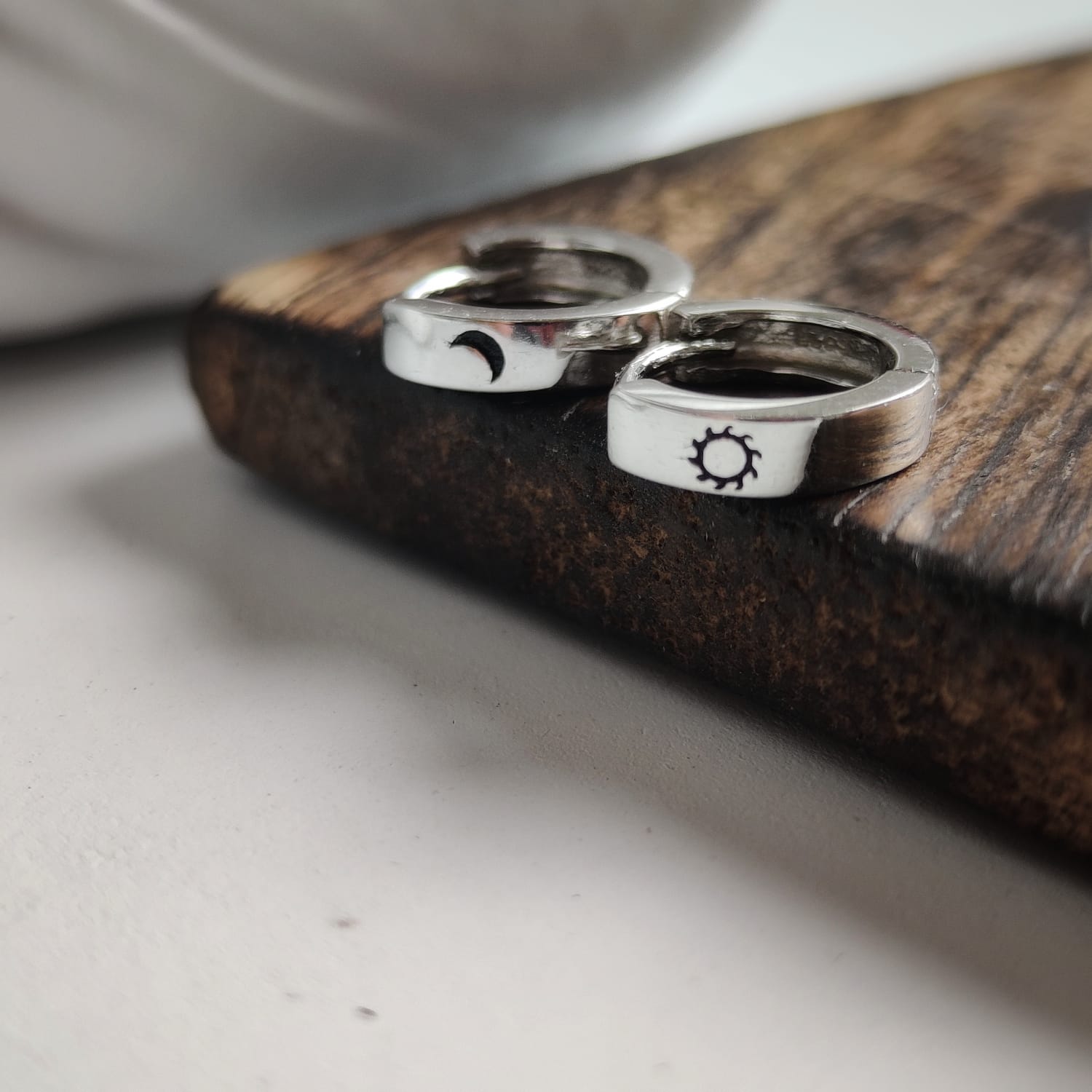 925 Silver Slim Sun Moon Minimalist Dainty Steampunk Unisex Hoop Earrings