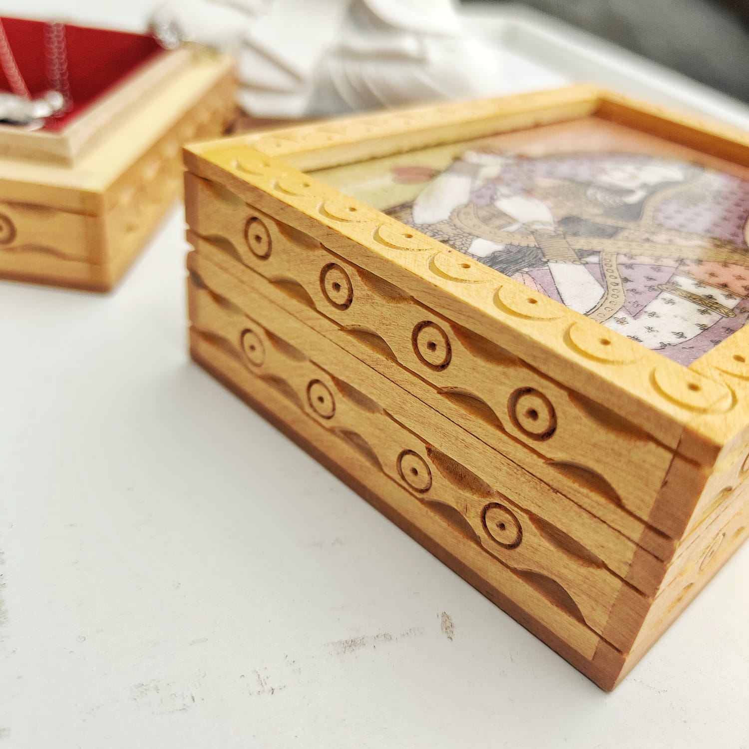 Handmade Wooden Queen Portrait Vintage Wood Carving Indian Trinket Jewellery Box
