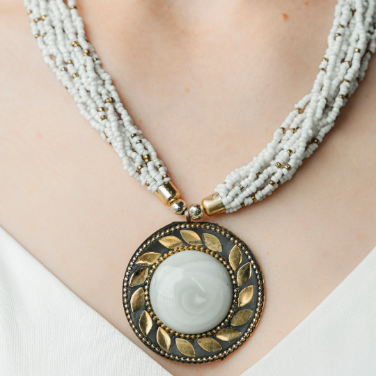 White Multistrand Large Enamel Round Locket Statement Pearl Pendant Necklace