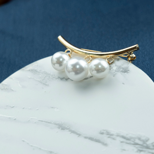 White Pearl Brooch Pin