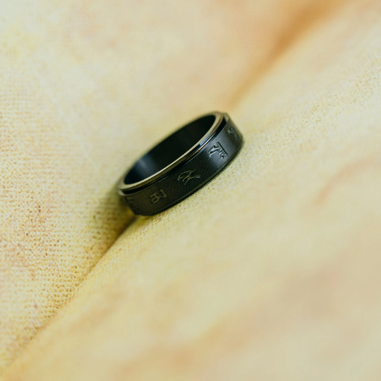 INRENG Stainless Steel Tibetan Buddhist Mantra Spinner Ring - 6mm Wide Lucky Ring For Men & Women