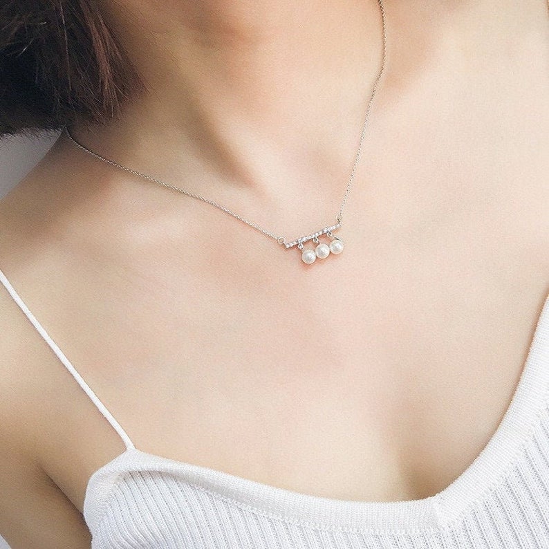 Sterling Silver Freshwater Floating Three Horizontal Bar Pearl Dainty Necklace