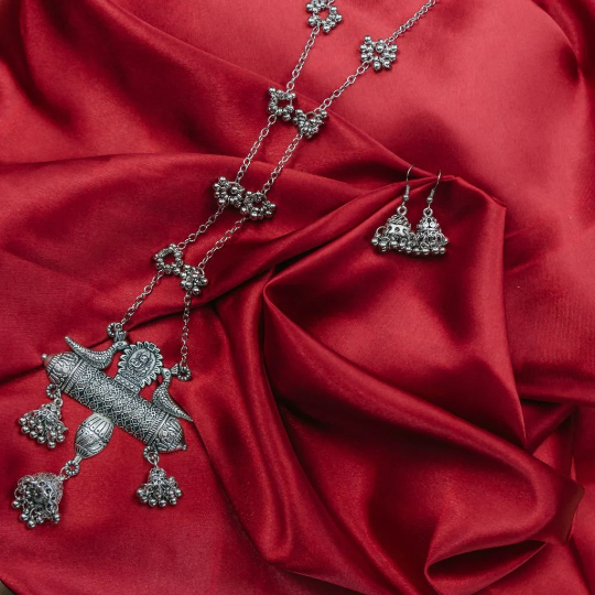 Oxidised 2025 necklace design