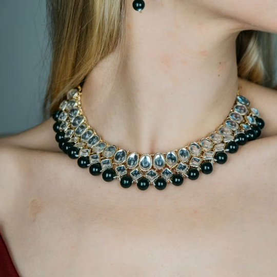 White Mirror Green Stone Asian Ethnic Kundan Indian Victorian Choker Necklace