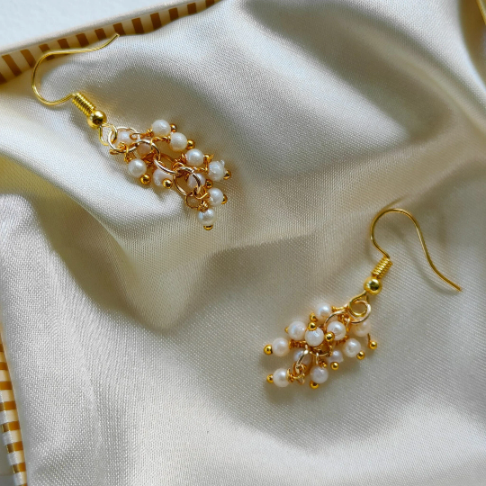 Dainty Pearl Drop Earrings