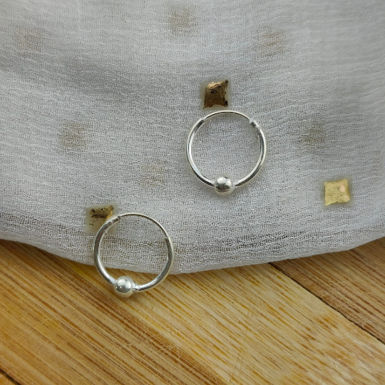 Pure Silver One Ball Bali Slim Statement Dainty Punk Minimalist Hoop Earring