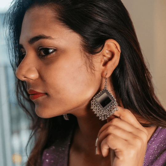 Square dangle drop earrings top
