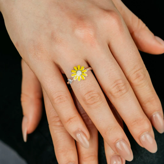 White Rotating Sunflower Meditation Fidget Daisy Dainty Floral Ring